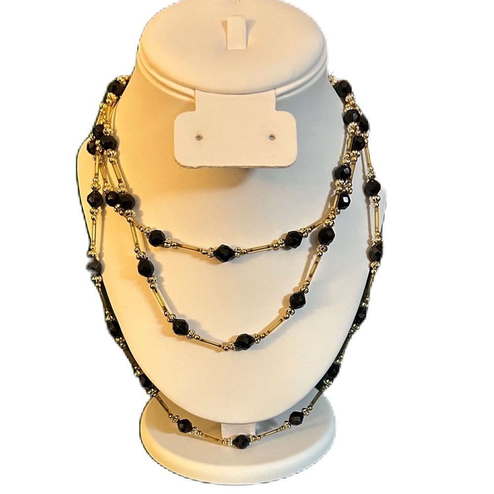 🌟3/$20 - 60” flapper inspired black faceted beaded necklace🌟